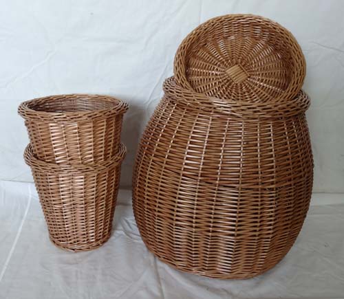 Laundry basket  27