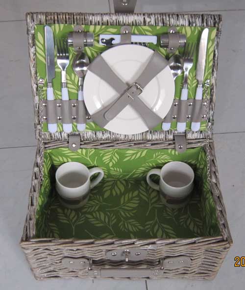 Picnic basket 2