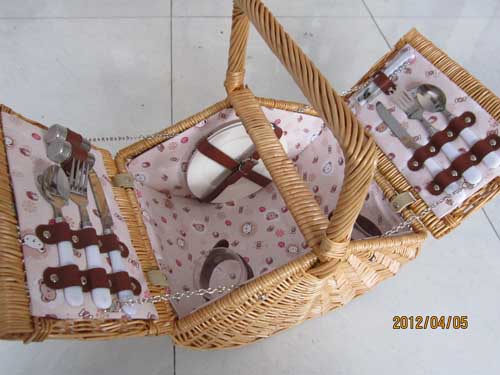 Picnic basket  34