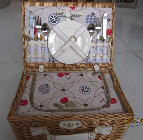 Picnic basket  46