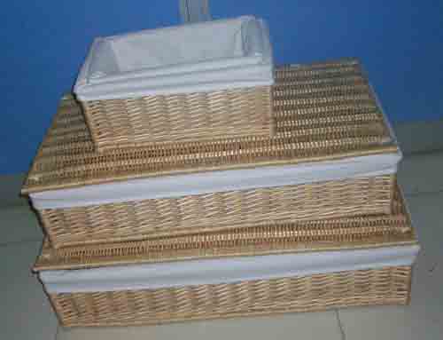 Trunk basket 13